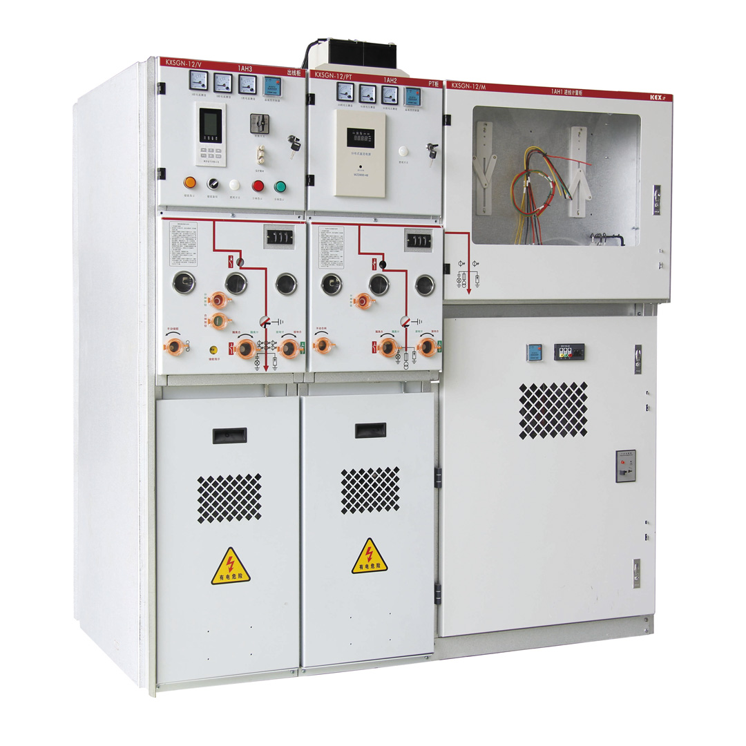 Saintréithe comh-aireachta soladach